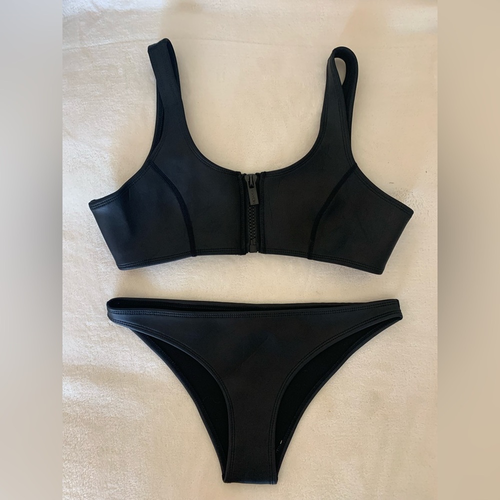 HOAKA Swimwear Neoprene Bikini - Size Small Bottom & Medium Top